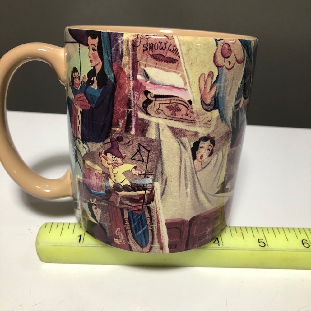 Authentic Disney Store Exclusive Grumpy & Snow White Collage Mug - Picture 3 of 5